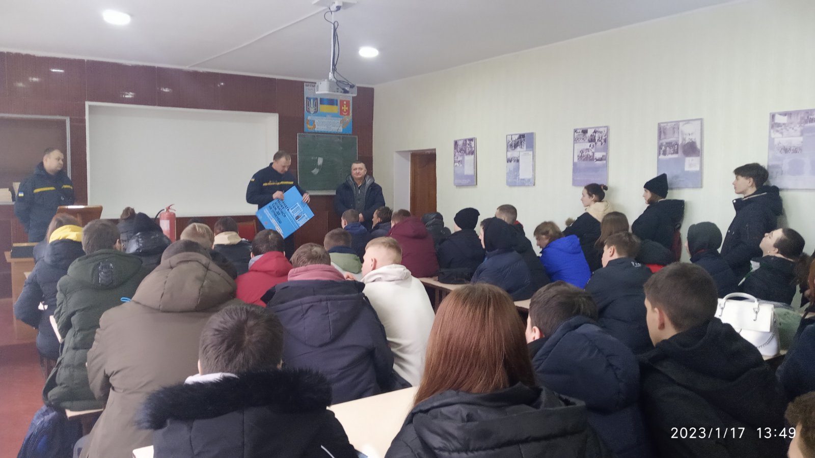28.02 Навчання з мінної безпеки для здобувачів освіти  І курсу провели співробітники товариства Червоного Хреста України 